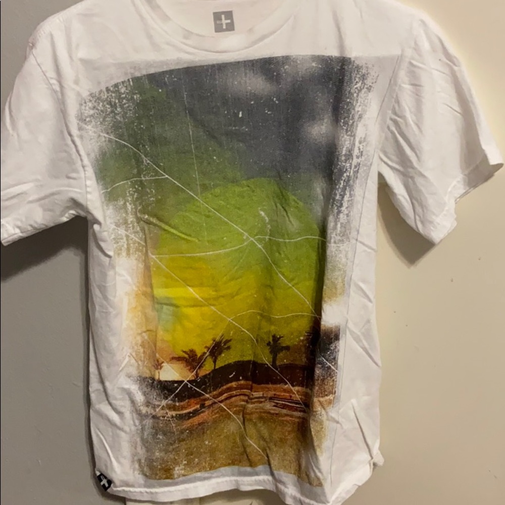 Lightly worn Tavik graphic tee shirt